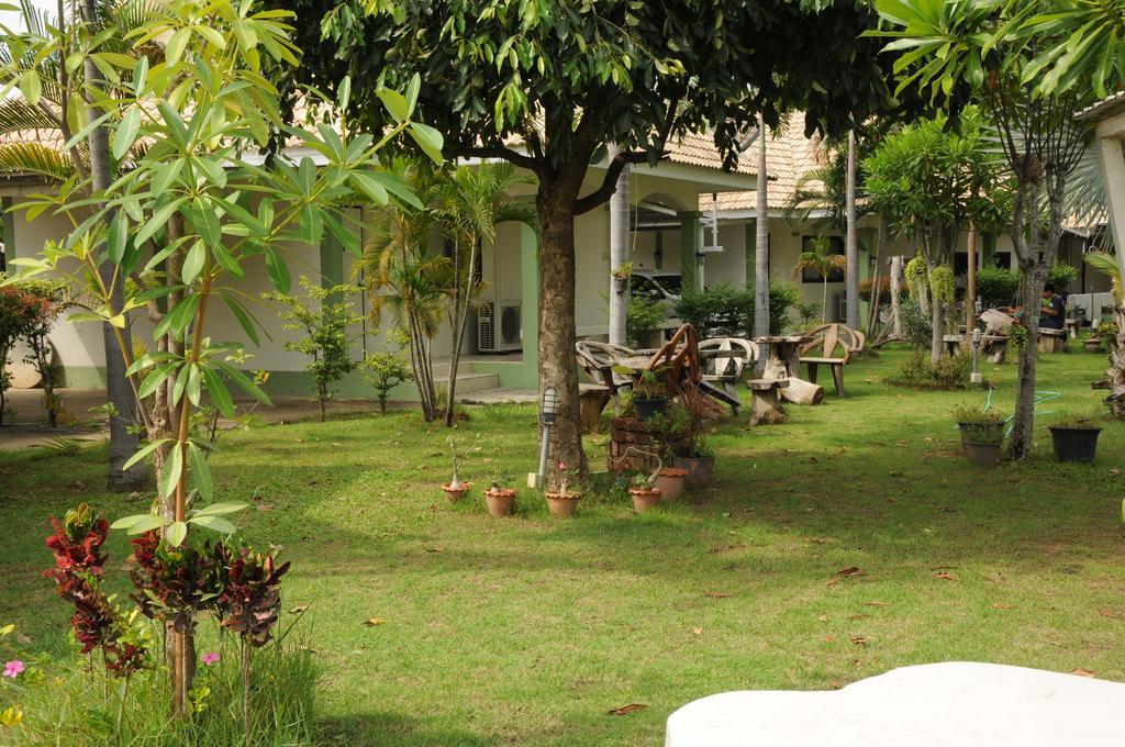 Saraburi Garden Resort Экстерьер фото